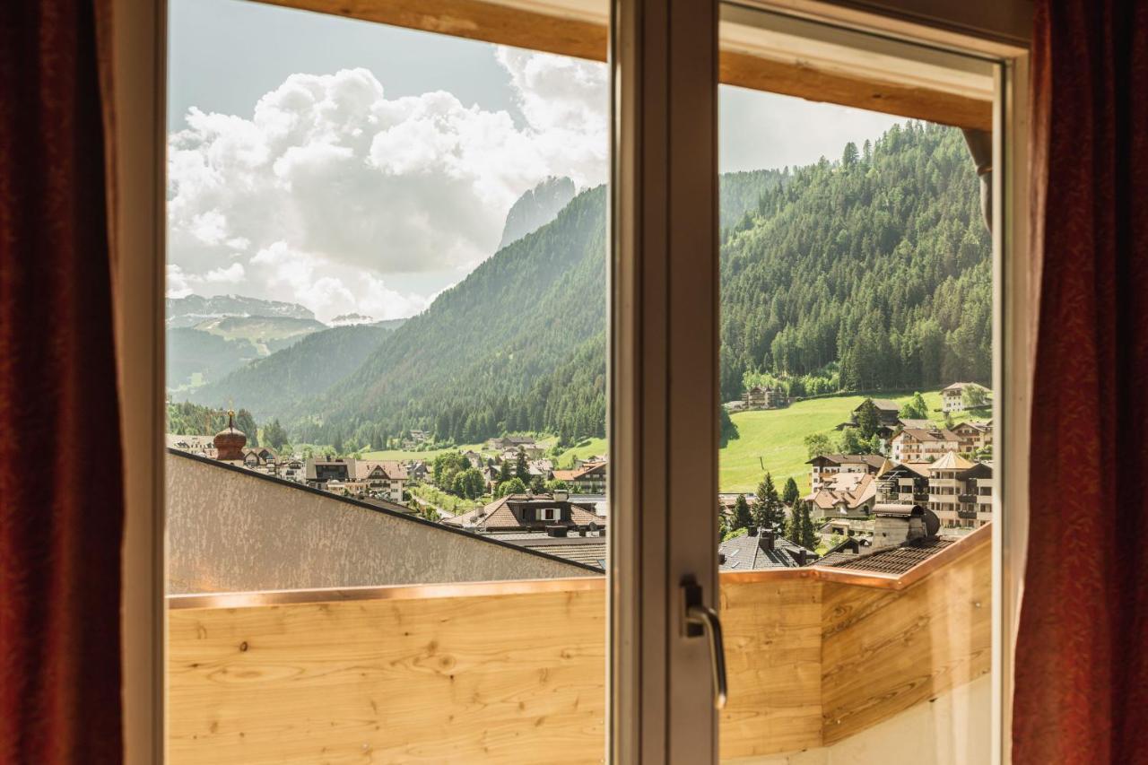 Residence Villa Aquila-Adler Ortisei Esterno foto